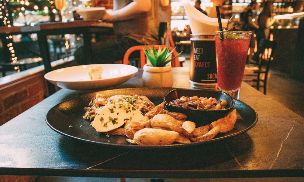 Food trucks over restaurants, Delray Beach,